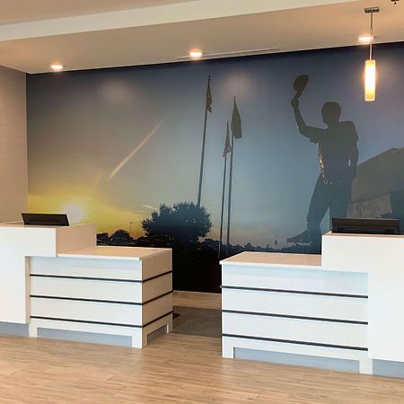 La Quinta Inn & Suites By Wyndham Round Rock Near Kalahari Buitenkant foto
