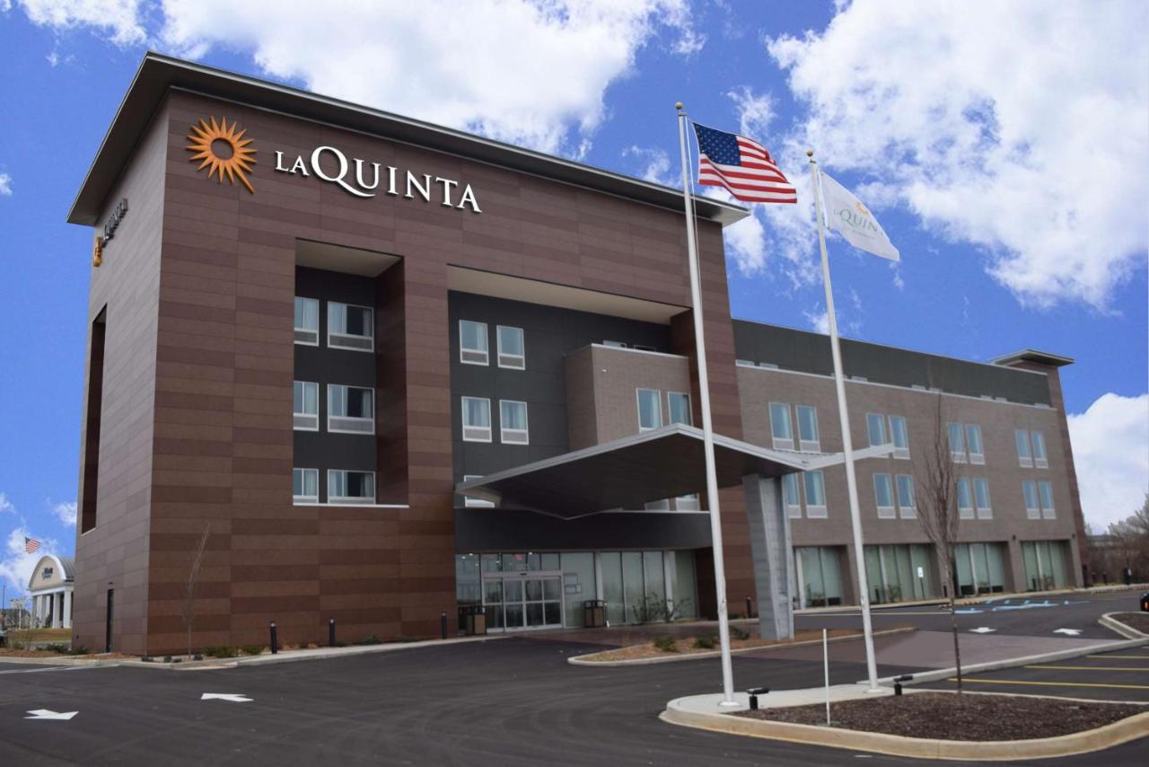 La Quinta Inn & Suites By Wyndham Round Rock Near Kalahari Buitenkant foto