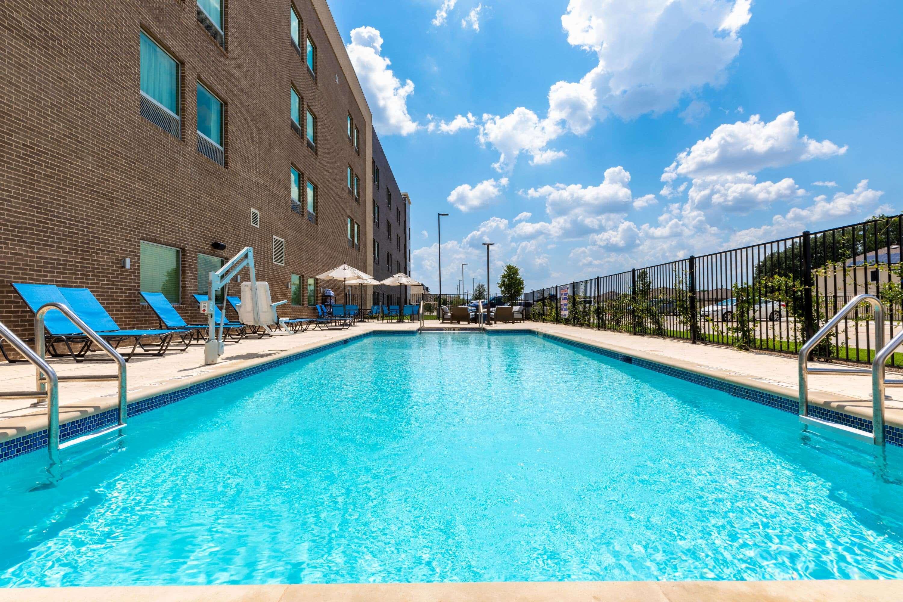 La Quinta Inn & Suites By Wyndham Round Rock Near Kalahari Buitenkant foto