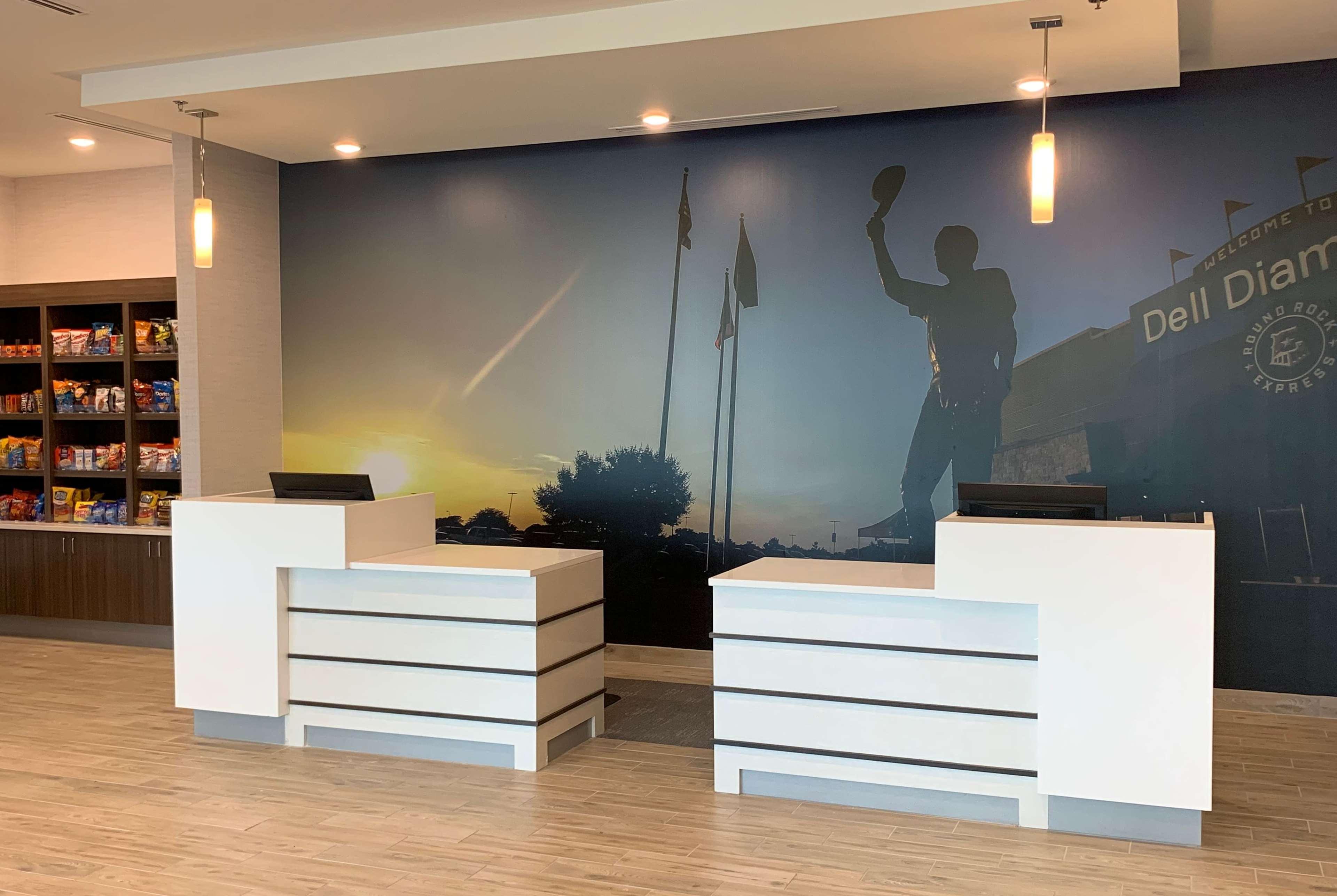 La Quinta Inn & Suites By Wyndham Round Rock Near Kalahari Buitenkant foto