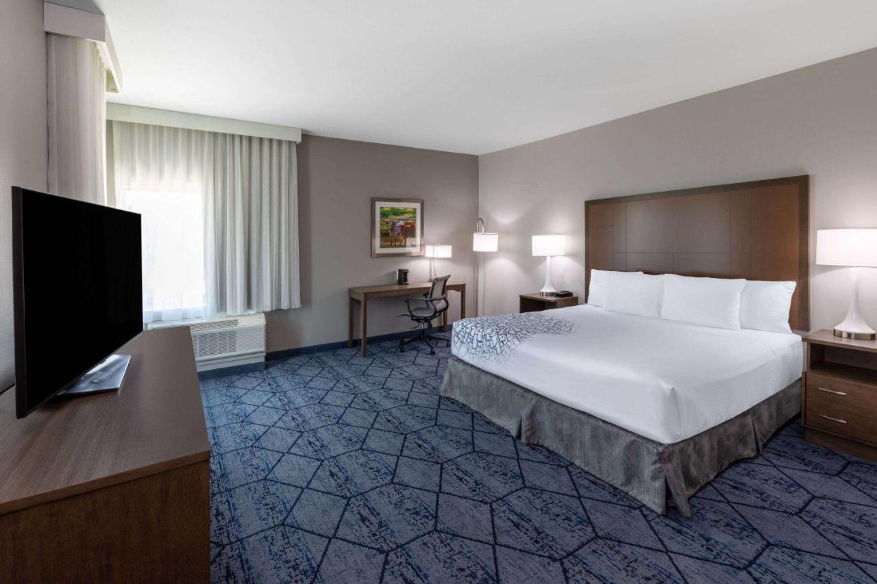 La Quinta Inn & Suites By Wyndham Round Rock Near Kalahari Buitenkant foto