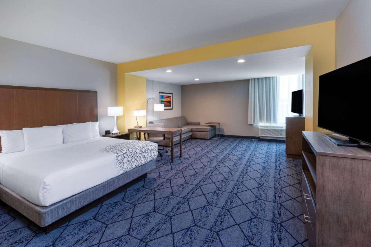 La Quinta Inn & Suites By Wyndham Round Rock Near Kalahari Buitenkant foto