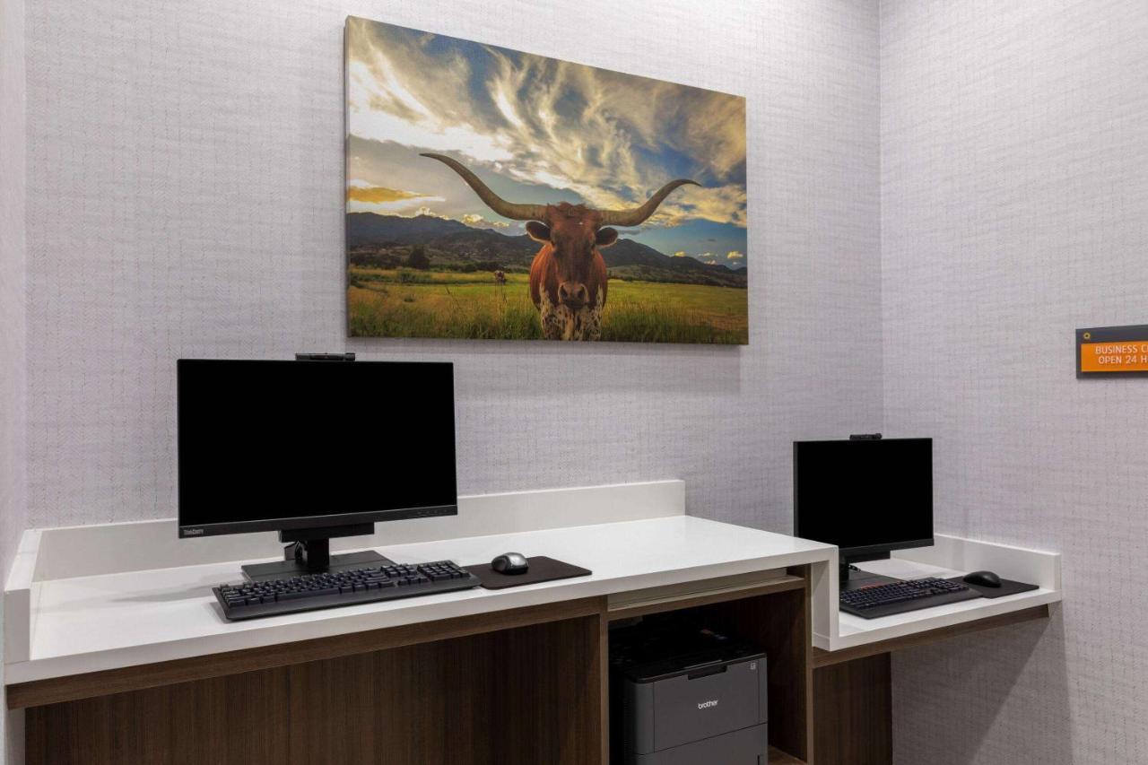 La Quinta Inn & Suites By Wyndham Round Rock Near Kalahari Buitenkant foto